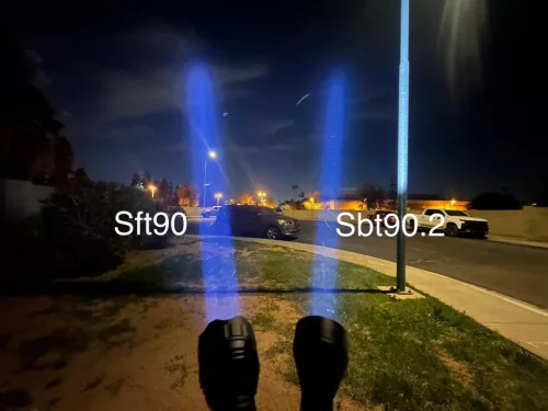 Linterna Convoy L21B con LED SFT90 (5000 lúmenes, alcance aprox. 1000 m)