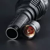 Linterna Convoy L21A con LED F150R, luz cálida, 5000 lúmenes de potencia y un alcance de aproximadamente 1100 m