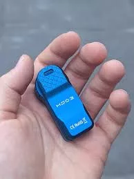  Linterna Wurkkos HD03 recargable EDC con clip, 680 lúmenes, Azul